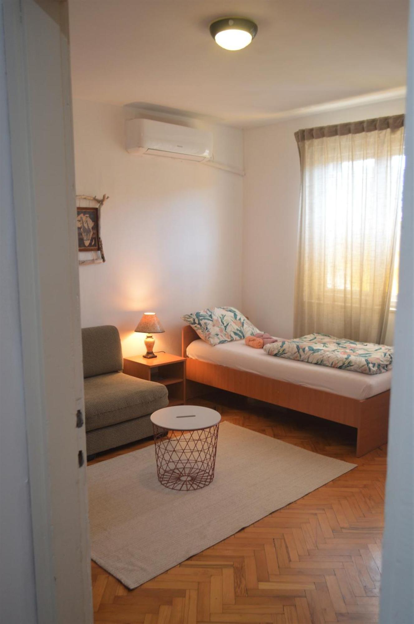 Faris Apartment Donji Milanovac Bagian luar foto