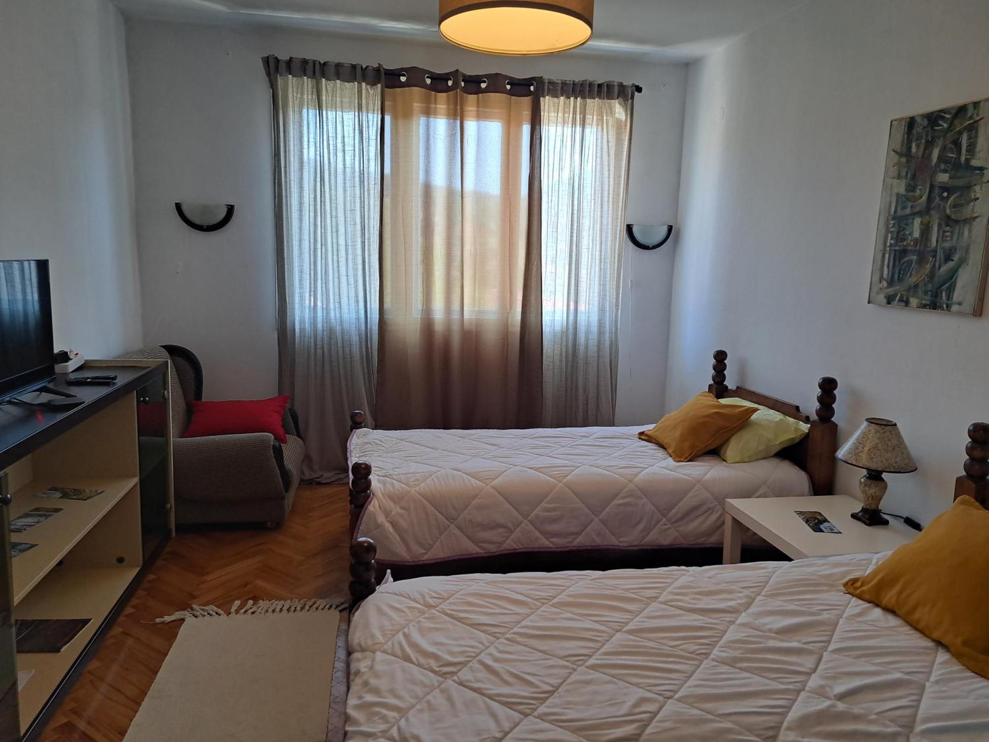 Faris Apartment Donji Milanovac Bagian luar foto